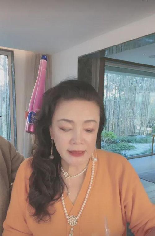 张兰直播间最新爆料,最新爆料引发热议