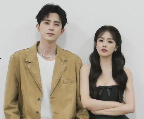 白鹿恋情爆料最新,揭秘明星甜蜜背后的秘密